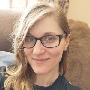 Meet your Posher, Elizabeth